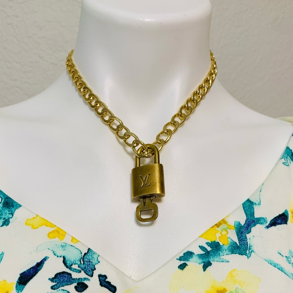 Authentic Padlock Set W/ Generic Chain - image 1